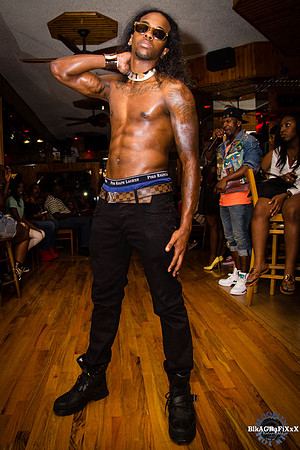 BlkAGRaFiXxX Photography